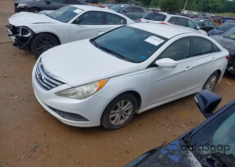 2014 Hyundai Sonata Gls z USA, uszkodzony, nr VIN 5NPEB4AC1EH917412